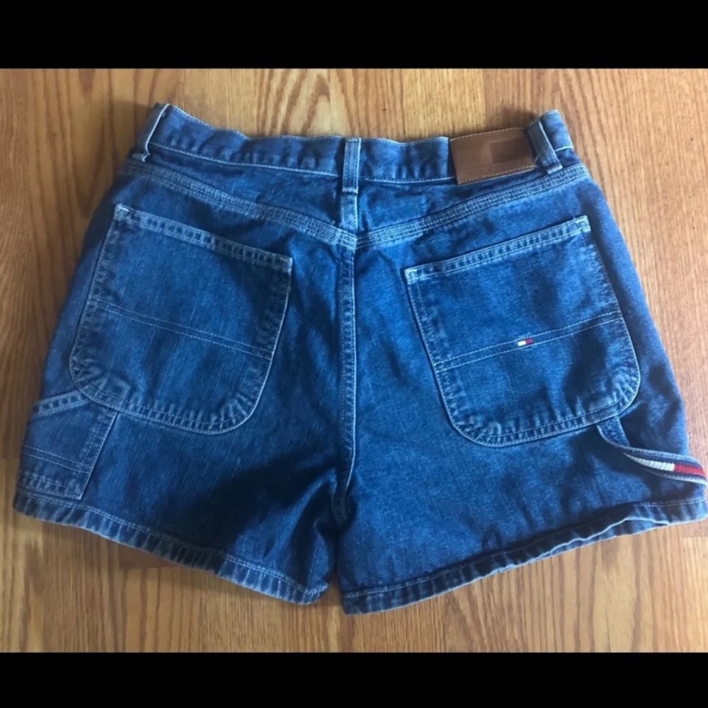 (SOLD) Tommy Hilfiger Shorts - Picture 1 of 3